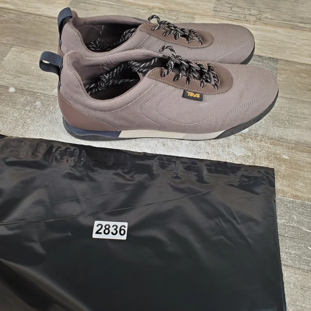 Teva excellent black